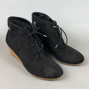 Dr. Scholl's Conquer Women's Wedge Suede Ankle Boots Size 8.5